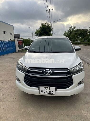 Toyota Innova 7 chỗ Trắng