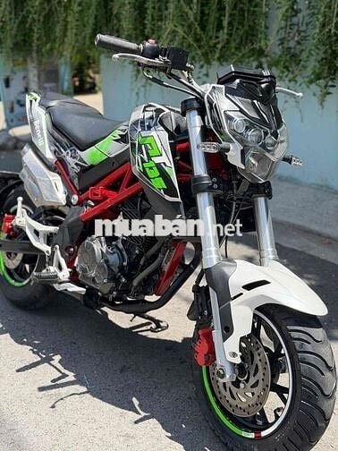 Moto mini Benelli TNT125 Fi