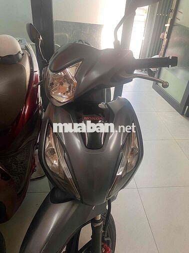 Vision 2022 19000km zin bánh lớn