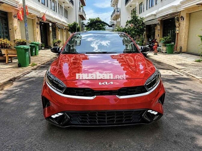K3 2021 1.6 premium full đồ chơi