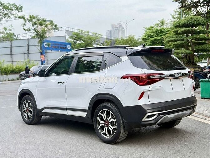 Kia Seltos 5 chỗ màu Trắng