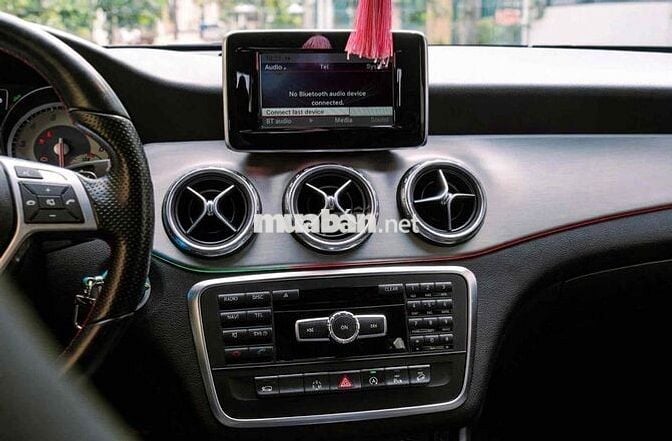Mercedes-Benz GLA 250 4MATIC 2015 Nâu