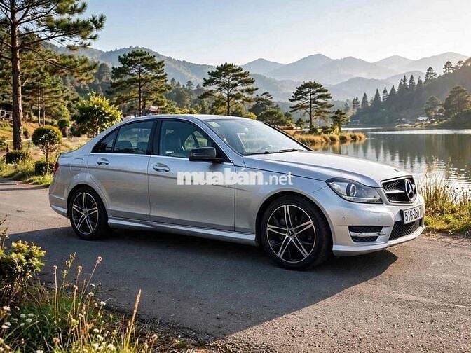 Mercedes C300 AMG 2011 Bạc 70.000 km