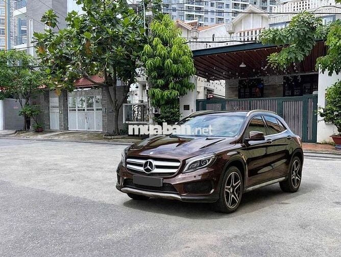 Mercedes-Benz GLA 250 4MATIC 2015 Nâu