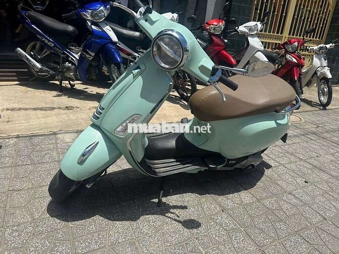 Piaggio Vespa Xanh ngọc Nhập khẩu
