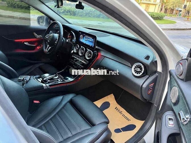 Mercedes C180 AMG sx 2020 up full C300 lướt 64k km