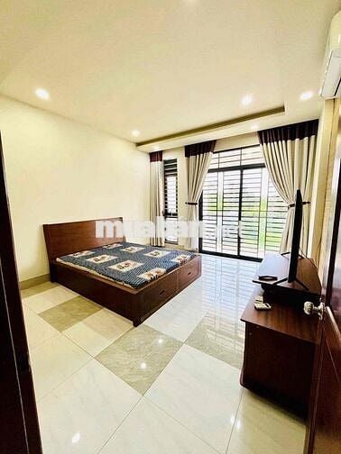 CHO THUÊ BIỆT THỰ TRỆT 2 LẦU CÓ NỘI THẤT KDC NAM LONG