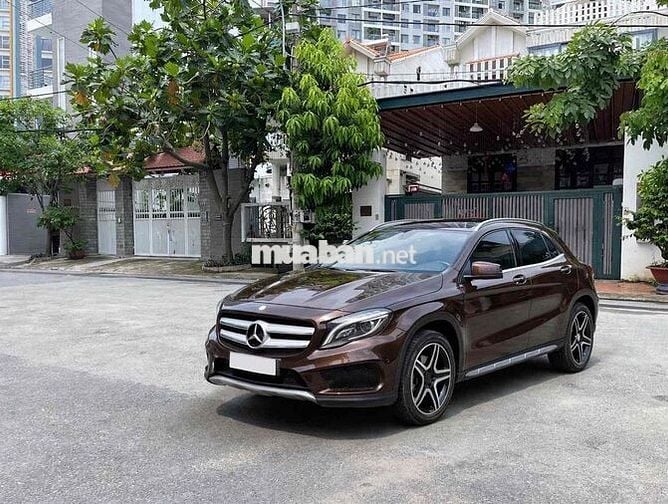 Mercedes-Benz GLA 250 4MATIC 2015 Nâu