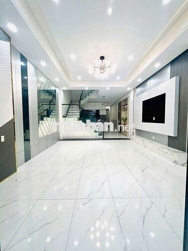 CHO THUÊ NHÀ 2 LẦU 4P CÓ NỘI THẤT KDC HỒNG LOAN SẴN NỘI THẤT 15TR