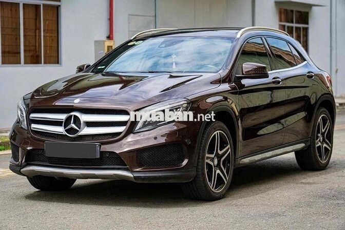 Mercedes-Benz GLA 250 4MATIC 2015 Nâu