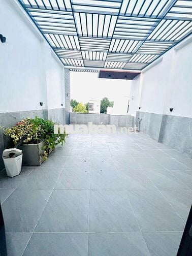 CHO THUÊ NHÀ 2 LẦU 4P CÓ NỘI THẤT KDC HỒNG LOAN SẴN NỘI THẤT 15TR