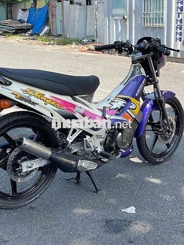 Suzuki Stinger 120 5 số Trắng Tím Hồng