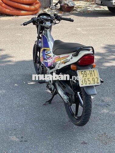 Suzuki Stinger 120 5 số Trắng Tím Hồng