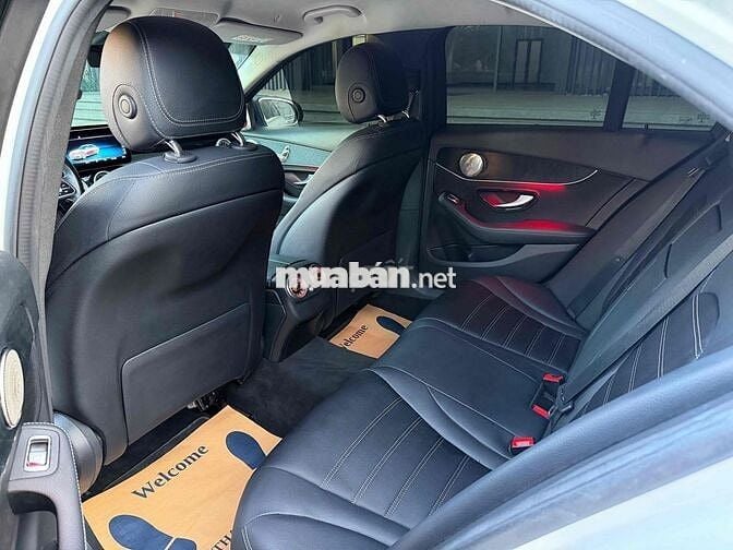 Mercedes C180 AMG sx 2020 up full C300 lướt 64k km