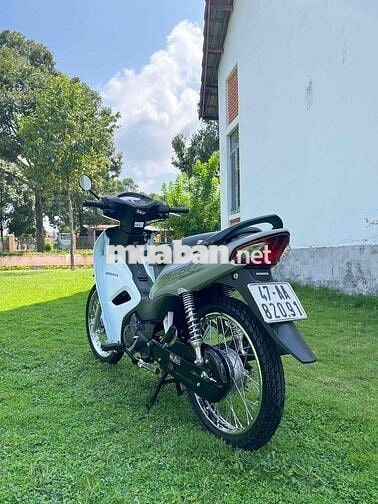 Honda Wave 2026 Trắng, Xám 4000km