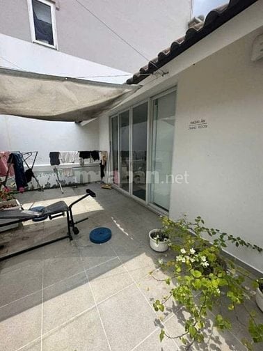 Cho thuê nhà nguyên căn MT Bàu Cát 3- DT 12x20- Đúc 3 Lầu-hơn 10 phòng