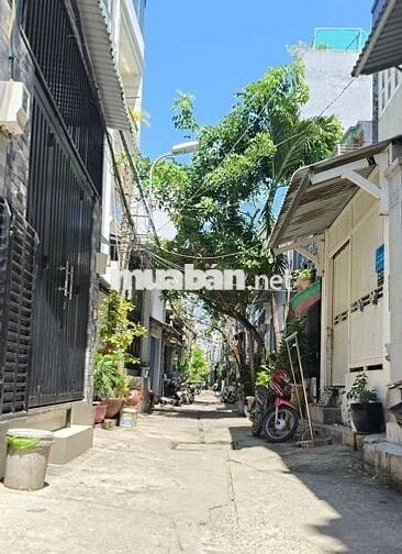 Căn hiếm mới ra giáp khu Tên Lửa