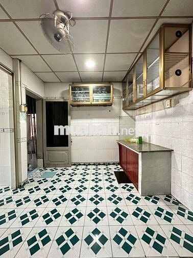 Nhà Cho Thuê 5x11m Cấp 4  Giá 3.2 Triệu Đg Trần Văn Mười XT Đông H.Môn