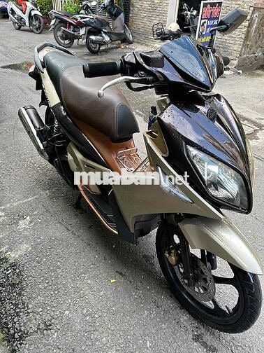 Yamaha Novo 4 Nâu Vàng Đồng