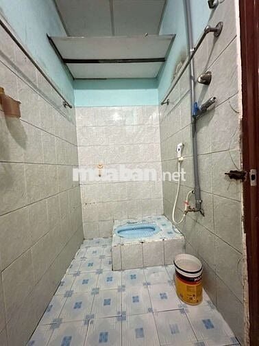 Nhà Cho Thuê 5x11m Cấp 4  Giá 3.2 Triệu Đg Trần Văn Mười XT Đông H.Môn