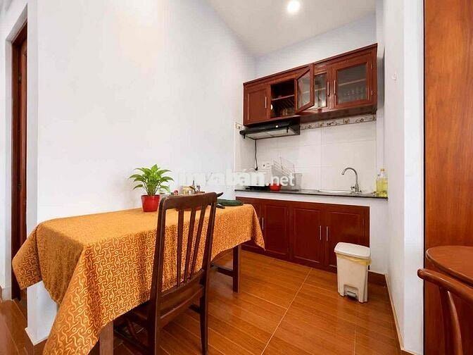 Ban Công 1PN 35m2_Đi Bộ Đến HIU_UEF_Full Nội Thất_Điện Biên Phủ_Ngã4HX