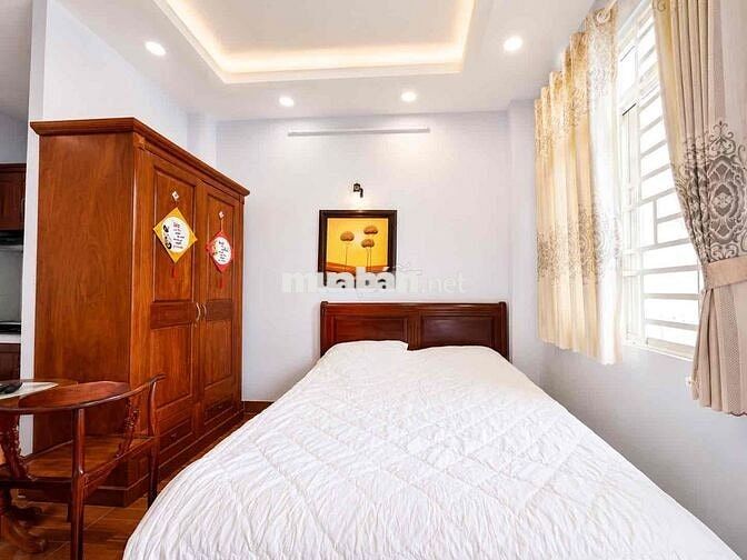 Ban Công 1PN 35m2_Đi Bộ Đến HIU_UEF_Full Nội Thất_Điện Biên Phủ_Ngã4HX