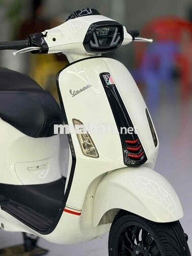 Vespa Sprint 2017 Trắng ijet bstp 9c nợ xấu trả 50