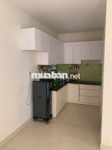 Bán căn 2pn 2wc có nội thất dọn vào ở ngay chung cư Dream Home Palace