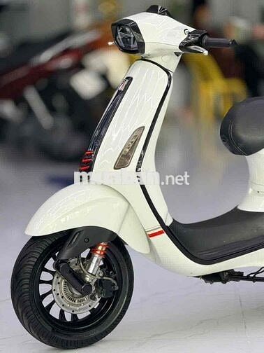 Vespa Sprint 2017 Trắng ijet bstp 9c nợ xấu trả 50