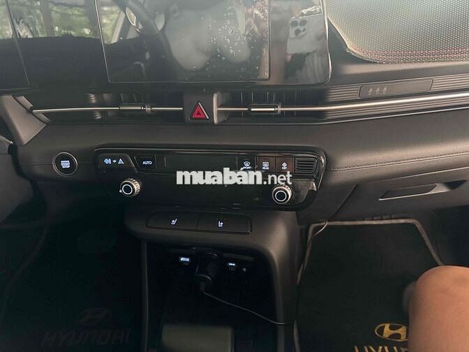 Hyundai Accent 2024 Bản cao cấp Tự động Trắng