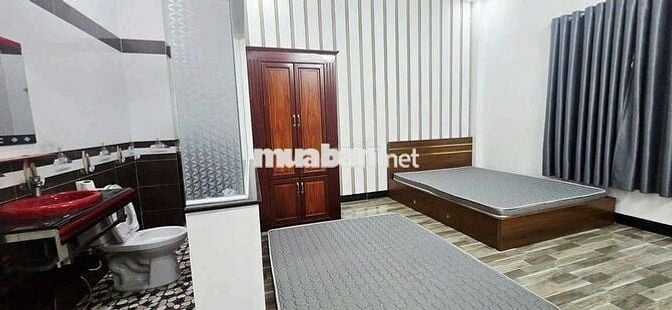 CHO THUÊ NHÀ 2 LẦU 3PN SẴN NỘI THẤT KDC HƯNG PHÚ GẦN CHỢ 13TR/THÁNG