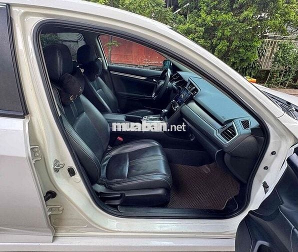Honda Civic 1.8 Gen 10 E 2018 Trắng