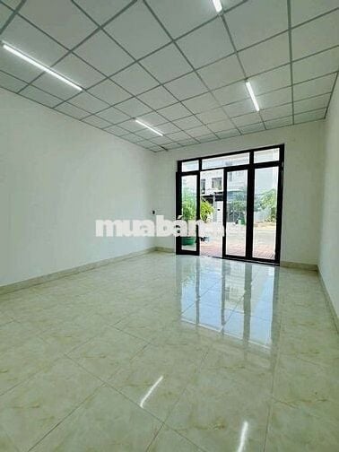 CHO THUÊ NHÀ TRỆT 2PN SÂN RỘNG KHU VĂN HÓA TÂY ĐÔ 6.5TR/THÁNG