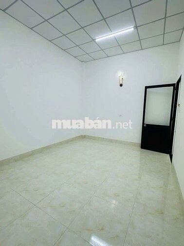 CHO THUÊ NHÀ TRỆT 2PN SÂN RỘNG KHU VĂN HÓA TÂY ĐÔ 6.5TR/THÁNG
