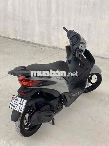 Piaggio Liberty 2025 125cc 3000 km Xám