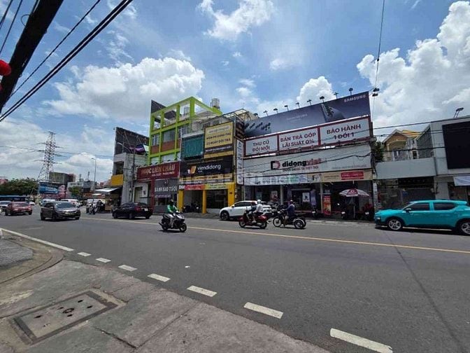 BÁN NHÀ DT 130M2 NGAY ĐƯỜNG HẬU GIANG QUÂN 6 NỞ HẬU TÀI LỌC GIÁ 11.5 T