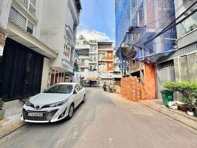 Cho Thuê Nhà 1 Trệt 1 Lầu 4x17m Hẻm Xe Hơi Gần Chợ Lý Phục Man