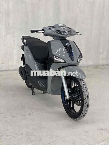 Piaggio Liberty 2025 125cc 3000 km Xám