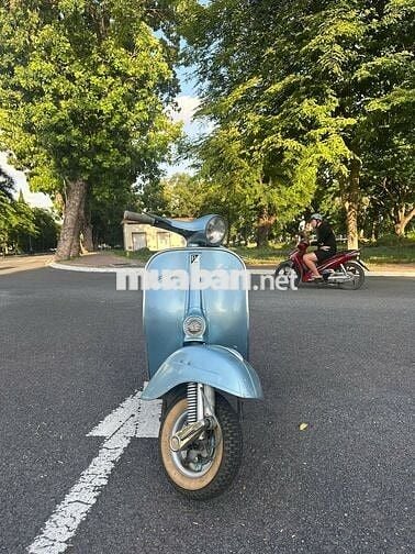 Piaggio Vespa Super 150 Xanh