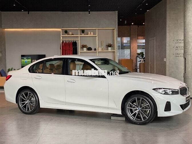 BMW 3 Series 320i Sport Line 2025 - 1 Tỷ 375 Triệu