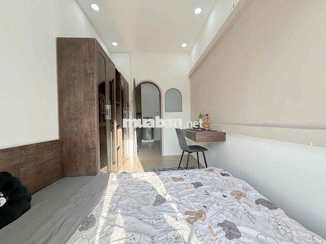 Cho Thuê 2 Phòng Ngủ Ban công Gần ĐH Kinh Tế - ĐH Hoa Sen