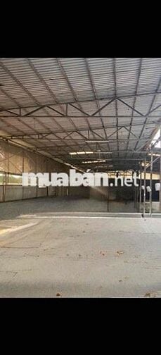 Cho Thuê Xưởng Hóc Môn 1.000m (tải 10T)