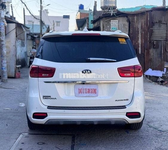 Kia Sedona 2019 Bản Full 7 chỗ Trắng