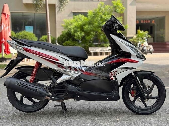 Honda Airblade 2010 Fi lên thái BSTP chính chủ