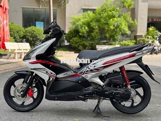 Honda Airblade 2010 Fi lên thái BSTP chính chủ