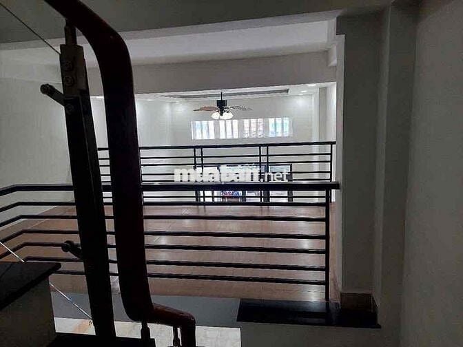 MBKD SÁT QL1K- NGAY CHỢ LINH XUÂN- NHÀ MỚI ĐƯỜNG THÔNG-KD ĐA NGHỀ