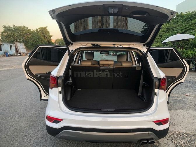 🚙Hyundai SantaFe 2.2 D Full Option 4WD Máy dầu sản xuất 2018🚙