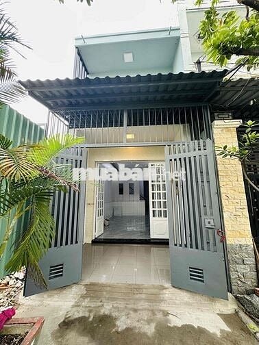 Chính chủ gửi bán nhà hẻm xe hơi c7d phạm hùng p bình Hưng tohcm