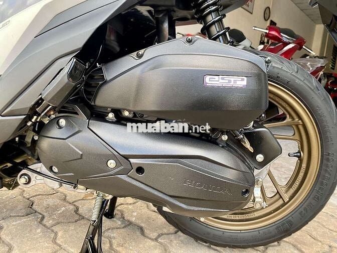 Honda VARIO 125cc 2024 Chạy Lướt 5.400Km Zin đẹp