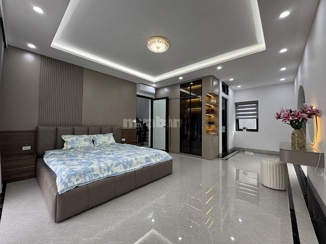 Cần bán gấp căn biệt thự lô góc 181m2 VIP nhất KĐT mới Văn Khê Hà Đông